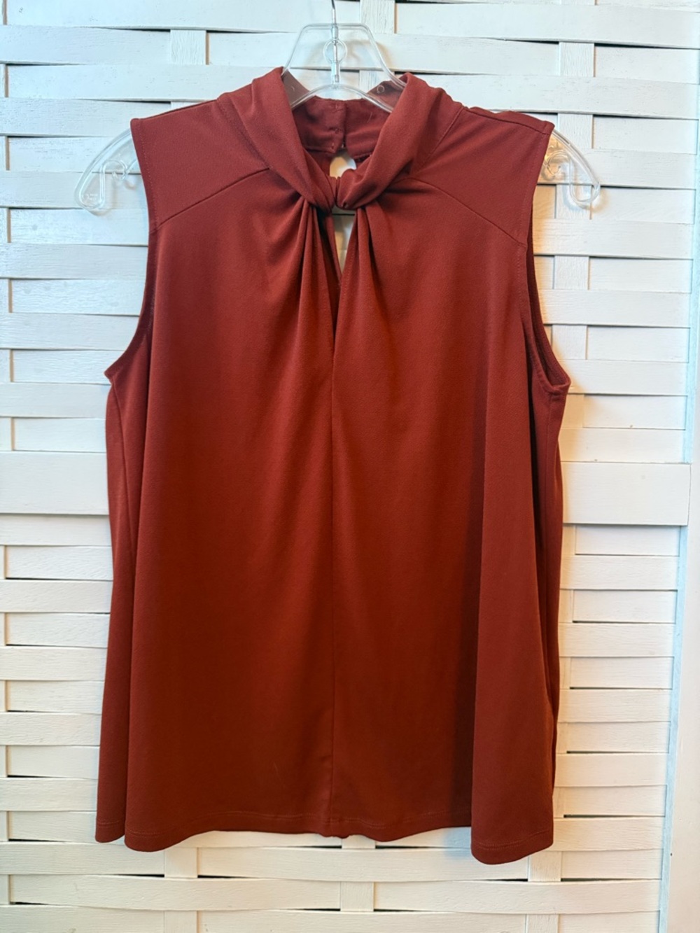 H&M Rust Sleeveless Keyhole Blouse